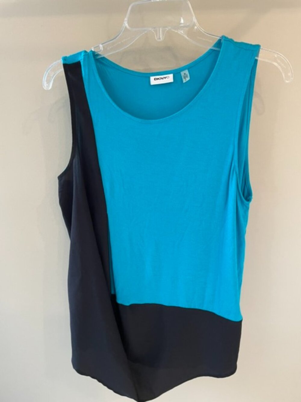 Women's DKNYC oversized sleeveless color block top in blue and black